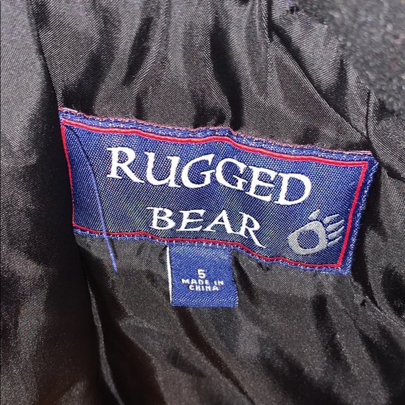 Coats - Picture 5 of 11